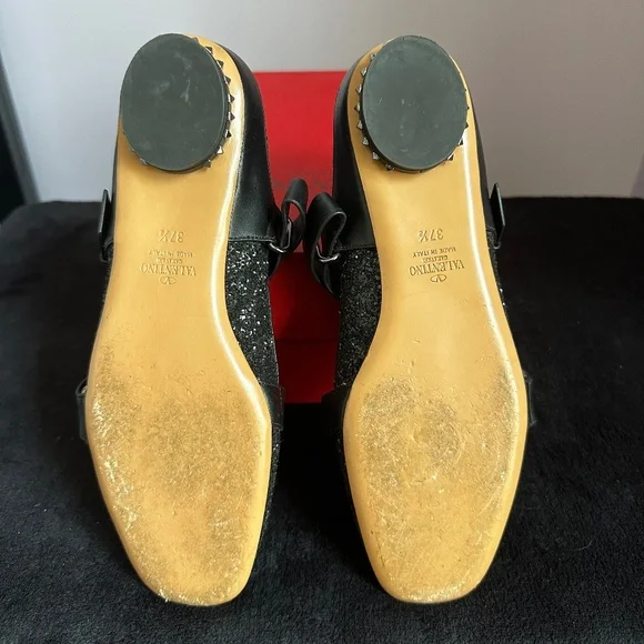 Valentino Garavani Rockstud Ballet Flats 🖤 - Picture 2 of 10